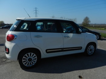 Used Fiat 500L 2014 for sale - 77850200: Photo