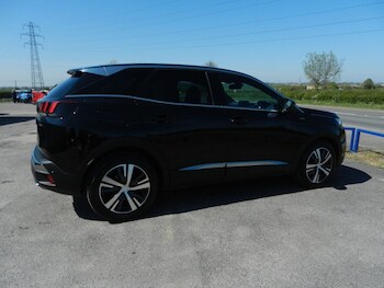 Used Peugeot 3008 2017 for sale - 78358477: Photo