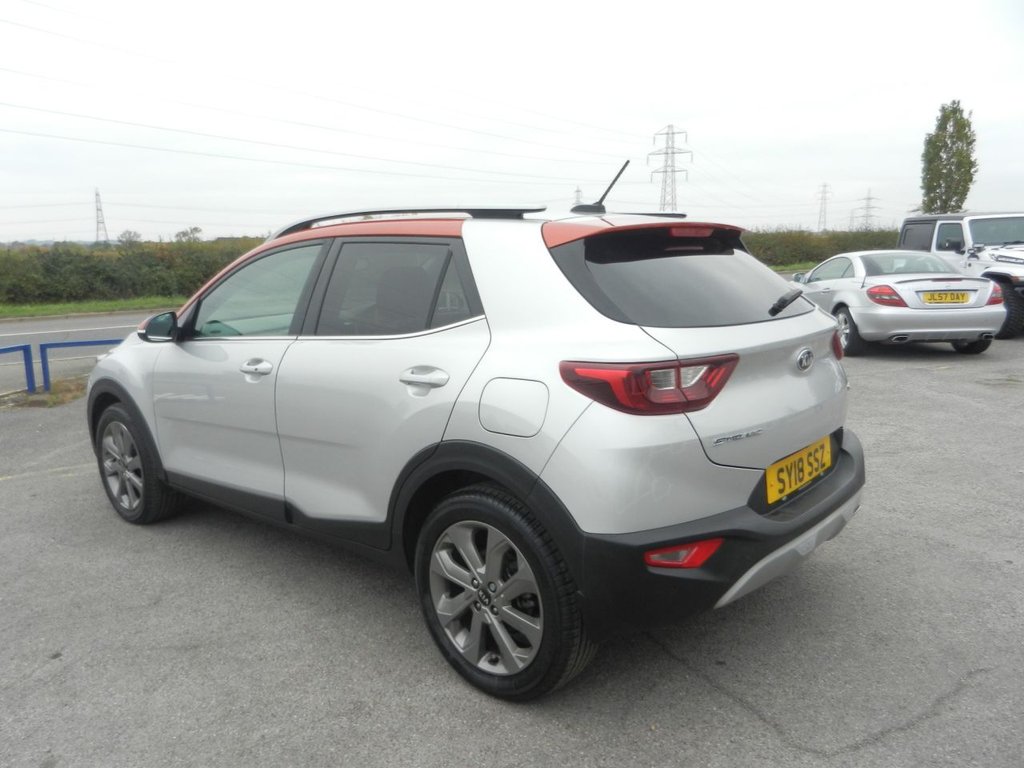 Used Kia Stonic 2018 for sale - 76245273: Photo 5