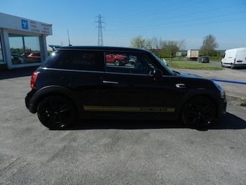 Used MINI Hatch 2018 for sale - 78200615: Photo