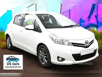 Used Toyota Yaris 2014 for sale - 76441622: Photo