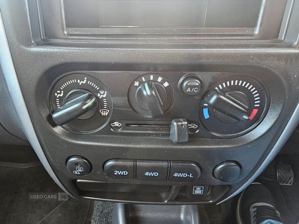 Used Suzuki Jimny 2017 for sale - 76597513: Photo 13