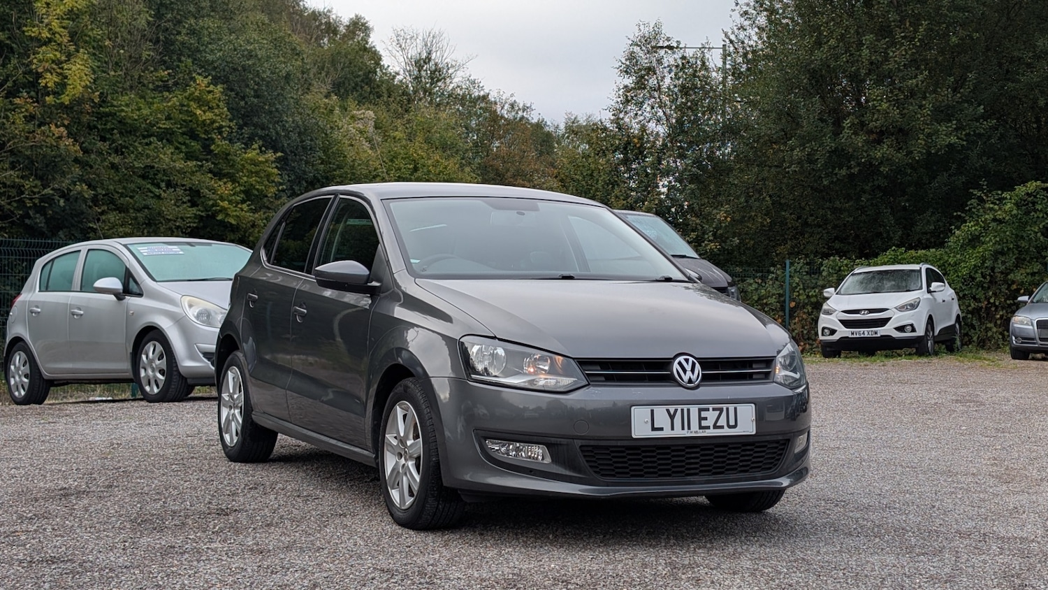 Used Volkswagen Polo 2011 for sale - 76218714: Photo 1