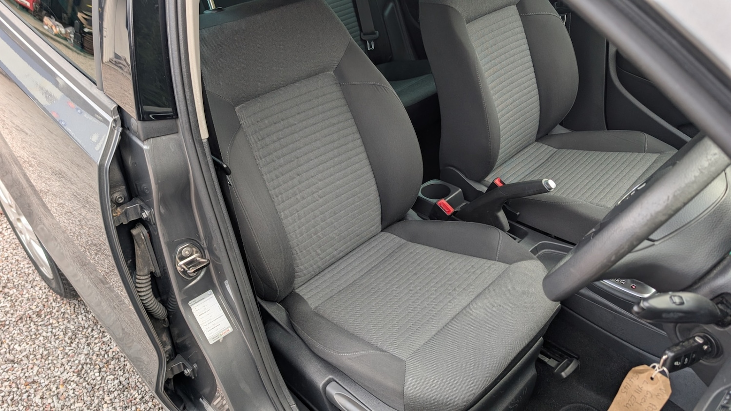 Used Volkswagen Polo 2011 for sale - 76218714: Photo 17