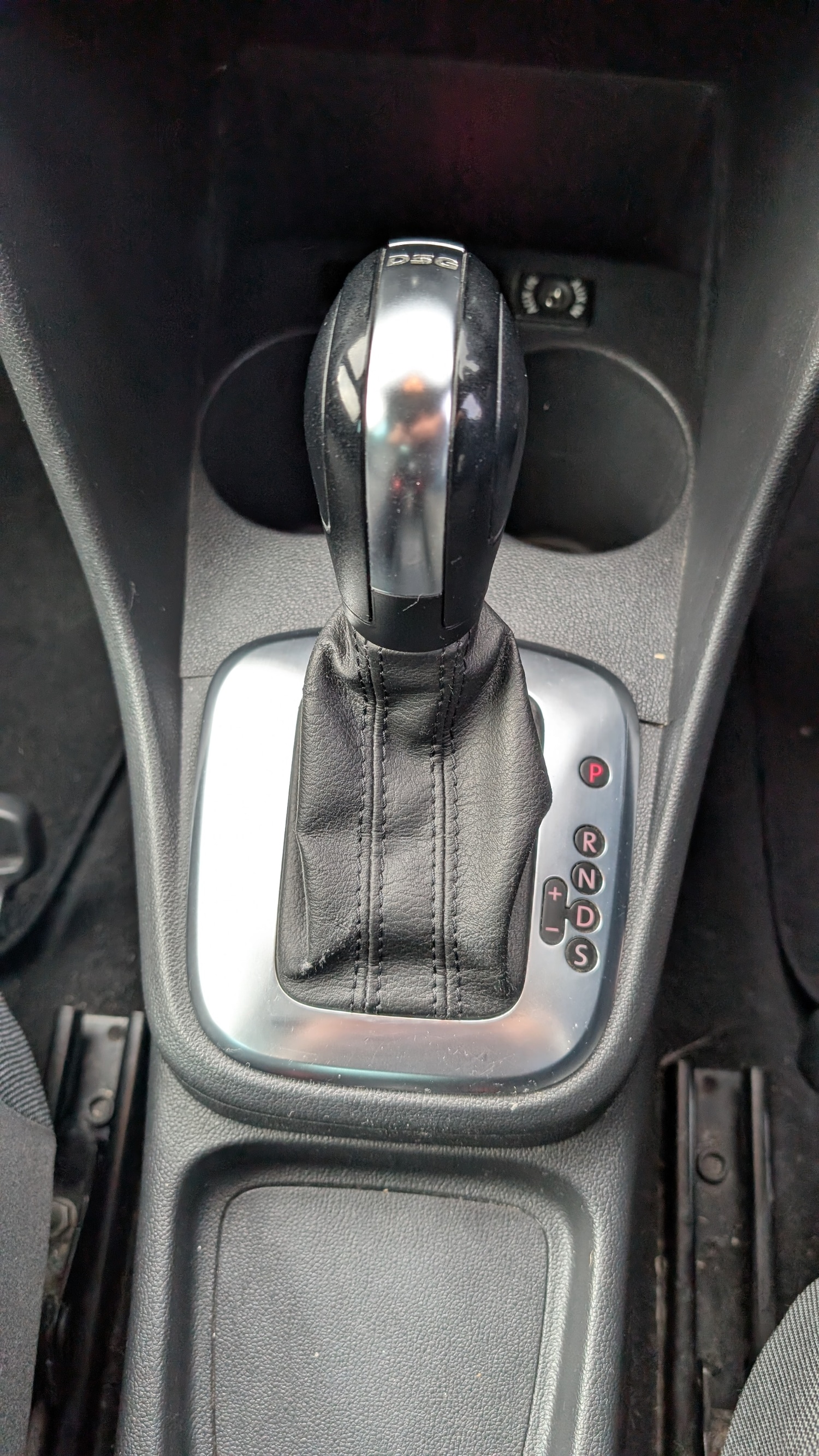 Used Volkswagen Polo 2011 for sale - 76218714: Photo 19