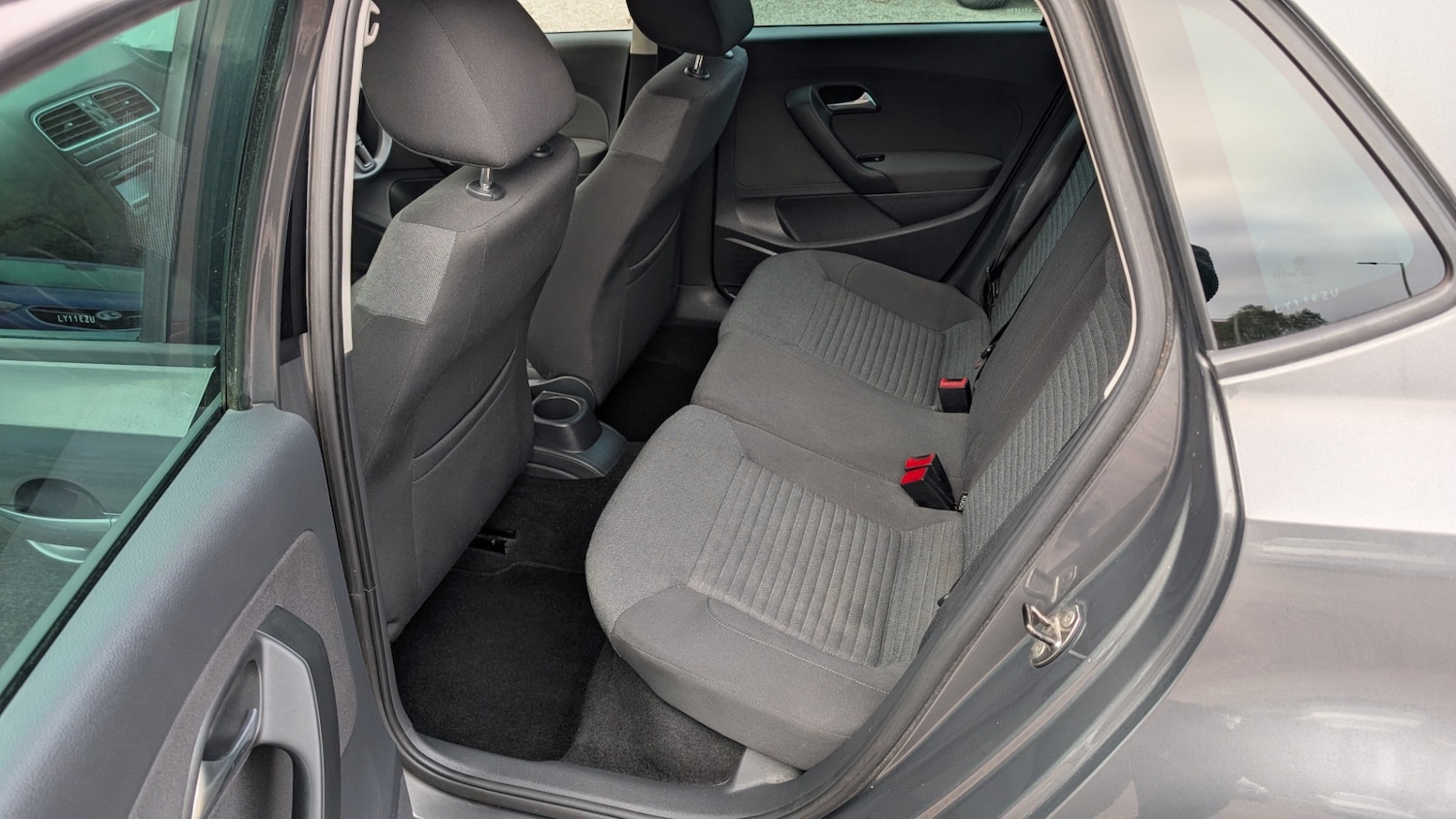 Used Volkswagen Polo 2011 for sale - 76218714: Photo 20
