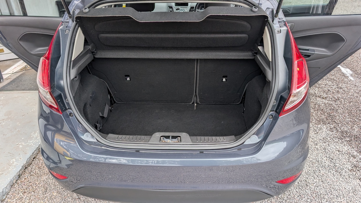 Used Ford Fiesta 2015 for sale - 78091011: Photo 16