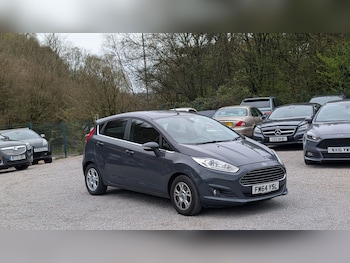 Used Ford Fiesta 2015 for sale - 78091011: Photo