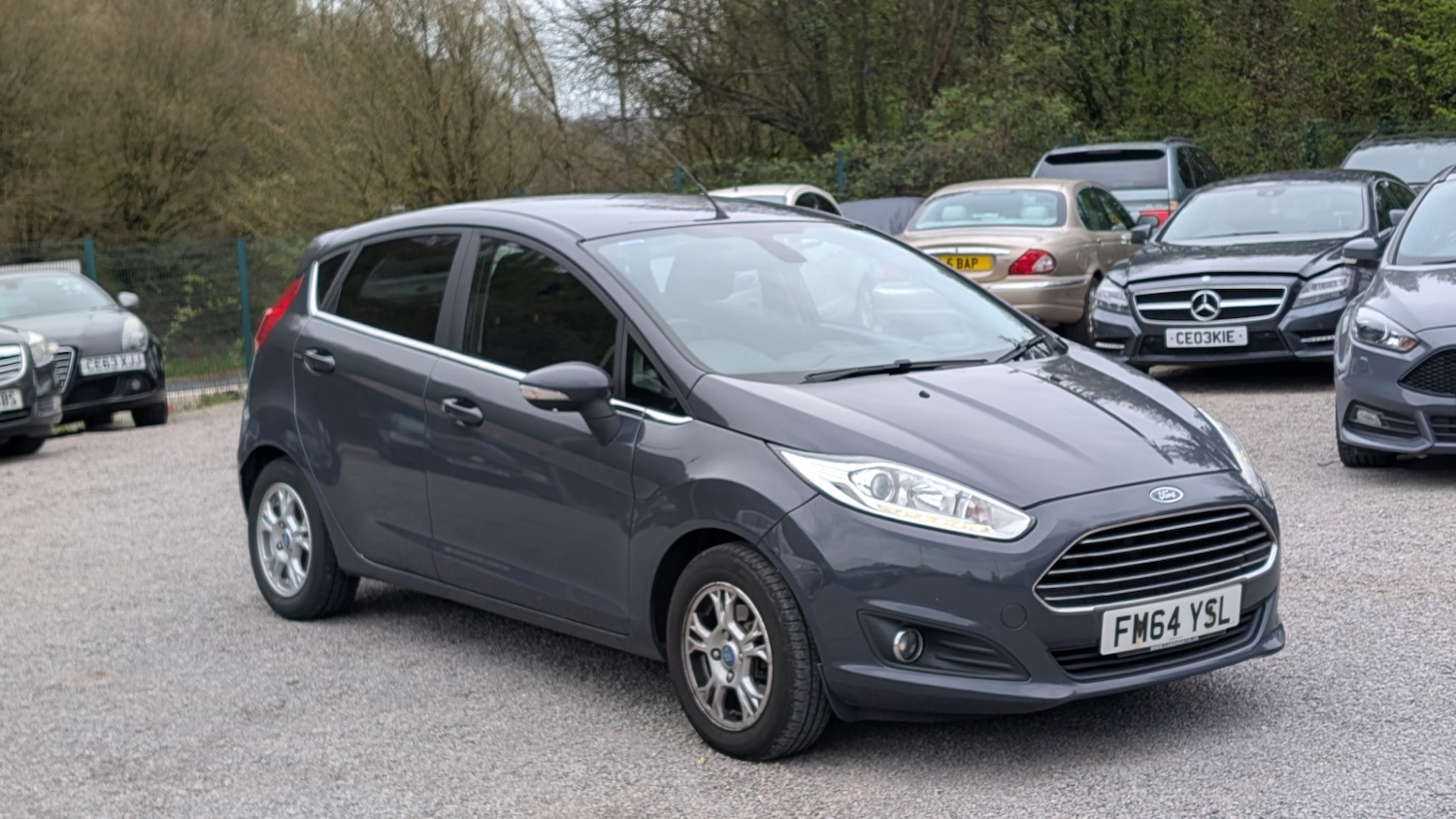 Used Ford Fiesta 2015 for sale - 78091011: Photo 2