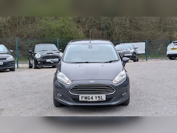 Used Ford Fiesta 2015 for sale - 78091011: Photo