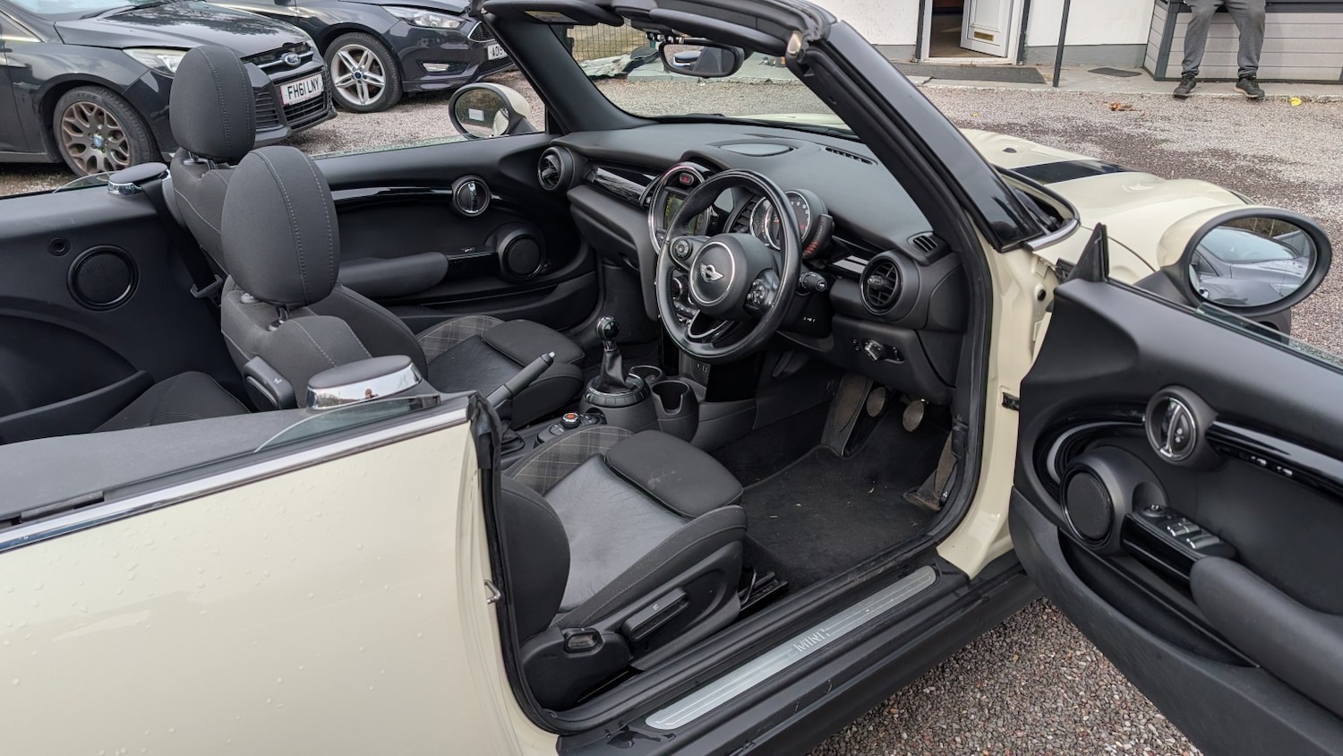 Used MINI Convertible 2016 for sale - 77579280: Photo 13