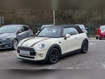 Used MINI Convertible 2016 for sale - 77579280: Photo