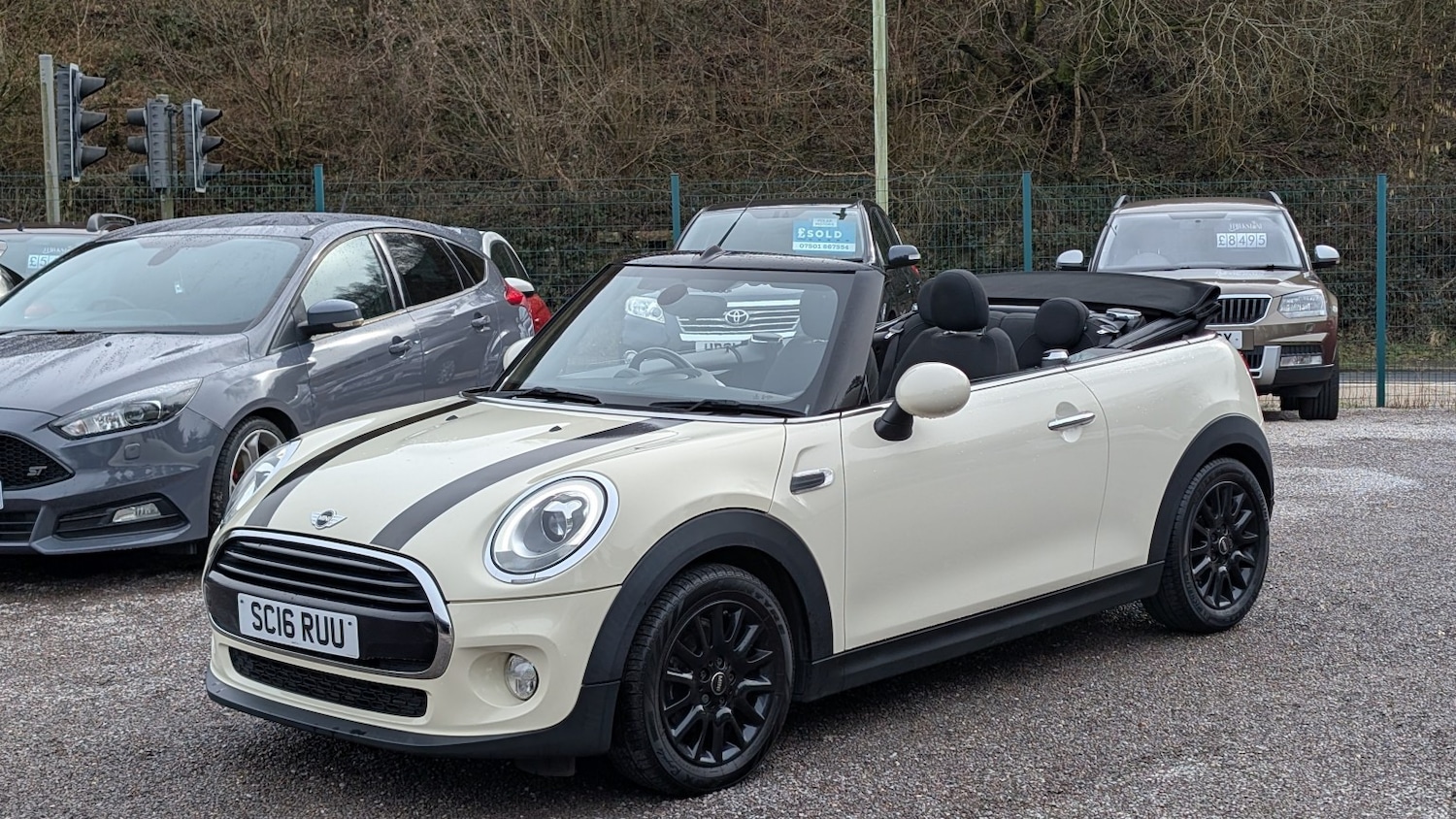 Used MINI Convertible 2016 for sale - 77579280: Photo 8