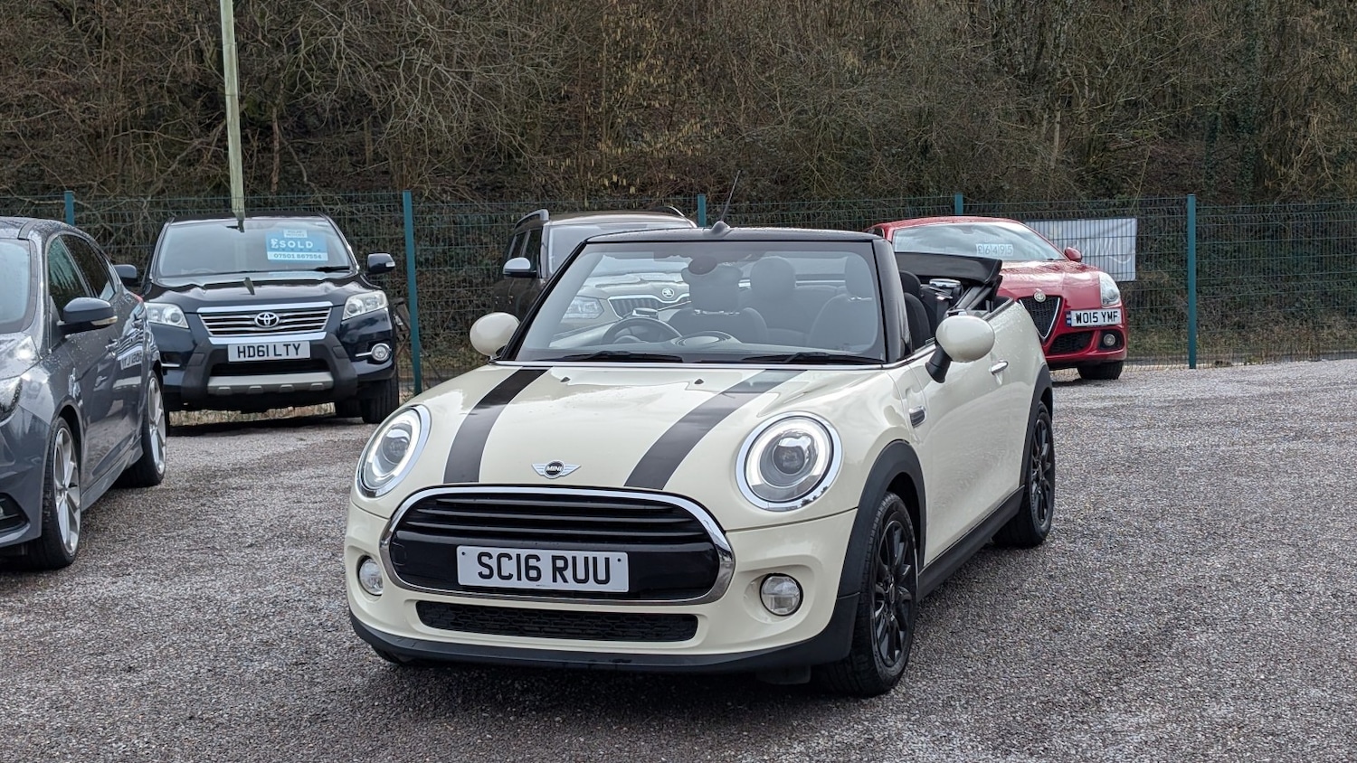 Used MINI Convertible 2016 for sale - 77579280: Photo 9