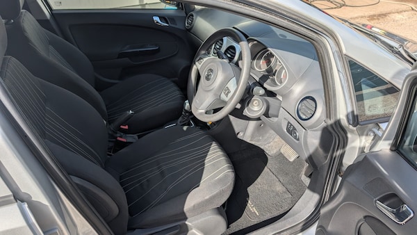 Used Vauxhall Corsa 2010 for sale - 76182247: Photo 13