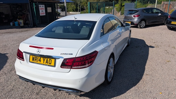 Used Mercedes-Benz E-Class 2014 for sale - 75685943: Photo 11