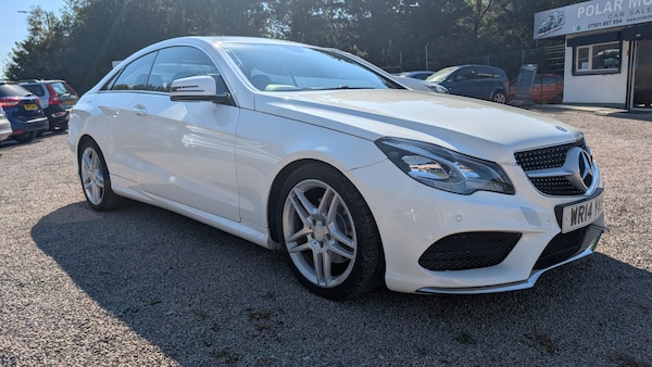 Used Mercedes-Benz E-Class 2014 for sale - 75685943: Photo 2