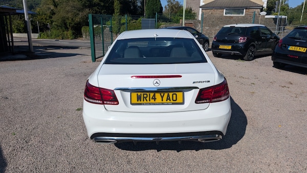 Used Mercedes-Benz E-Class 2014 for sale - 75685943: Photo 9