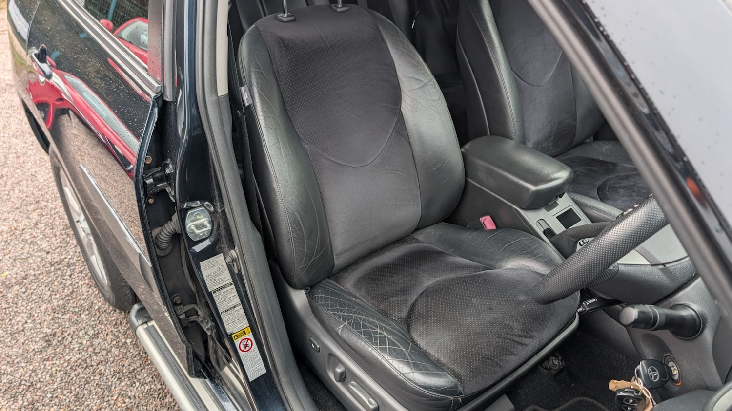 Used Toyota RAV4 2011 for sale - 77541548: Photo 12