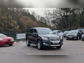 2011 (61) - 2.2 D-4D XT-R 5dr