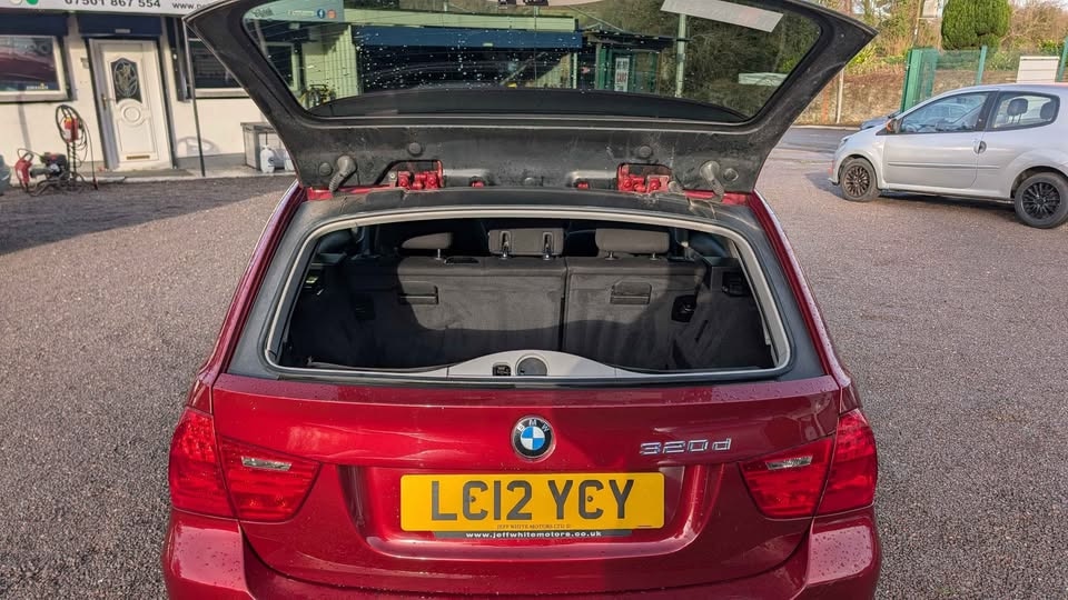 Used BMW 3 Series 2012 for sale - 76967104: Photo 12