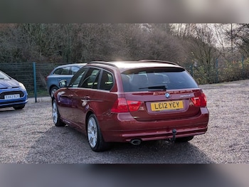 Used BMW 3 Series 2012 for sale - 76967104: Photo