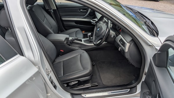 Used BMW 3 Series 2010 for sale - 76221657: Photo 9