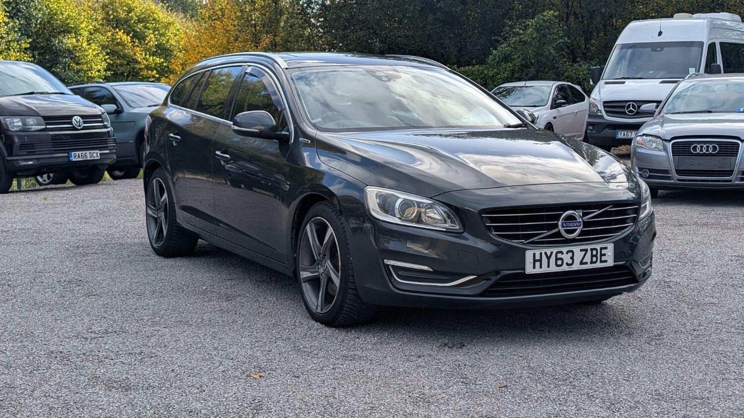 Used Volvo V60 2013 for sale - 76379035: Photo 1