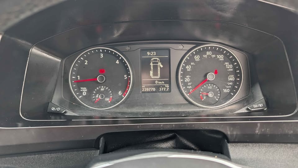 Used Volkswagen Transporter 2017 for sale - 75994717: Photo 16