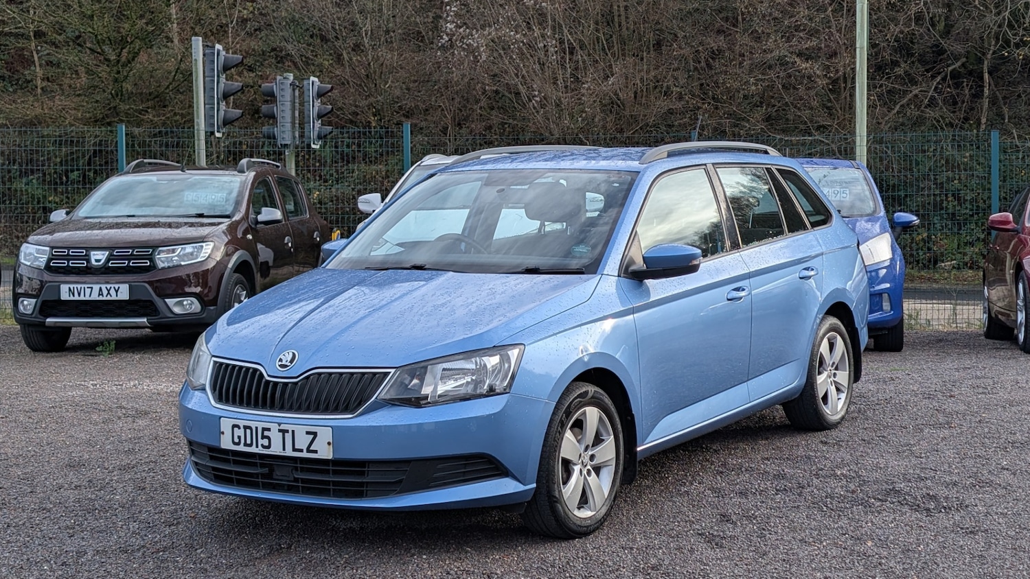 Used Skoda Fabia 2015 for sale - 76940111: Photo 3