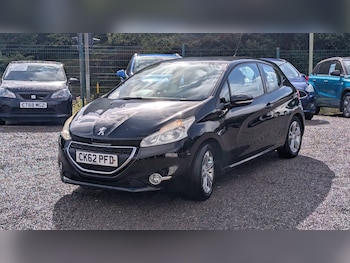 Used Peugeot 208 2012 for sale - 75955792: Photo