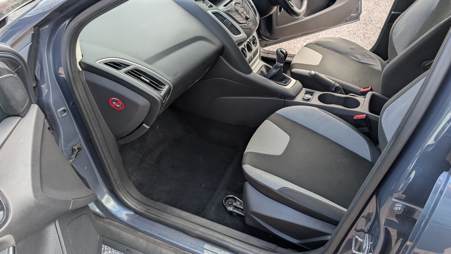 Used Ford Focus 2011 for sale - 76263549: Photo 11