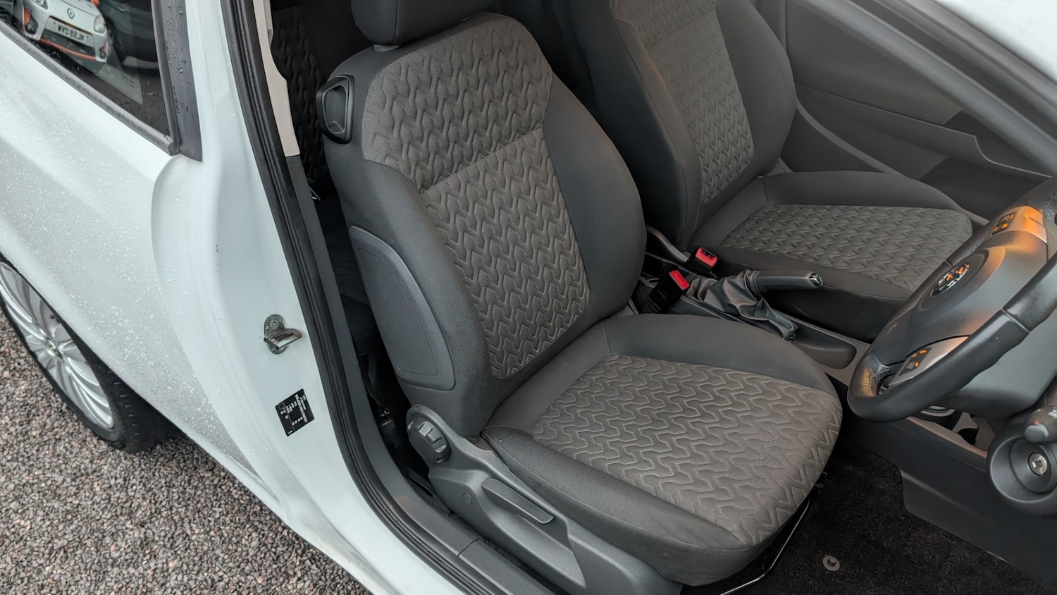 Used Vauxhall Corsa 2013 for sale - 76937894: Photo 11