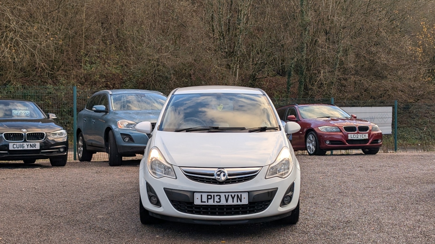 Used Vauxhall Corsa 2013 for sale - 76937894: Photo 3