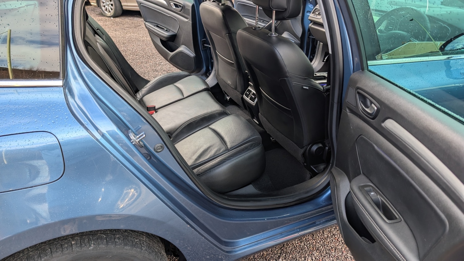 Used Renault Megane 2017 for sale - 77880826: Photo 11