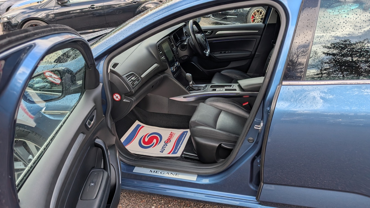 Used Renault Megane 2017 for sale - 77880826: Photo 8