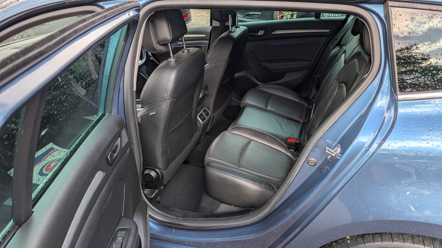 Used Renault Megane 2017 for sale - 77880826: Photo 9