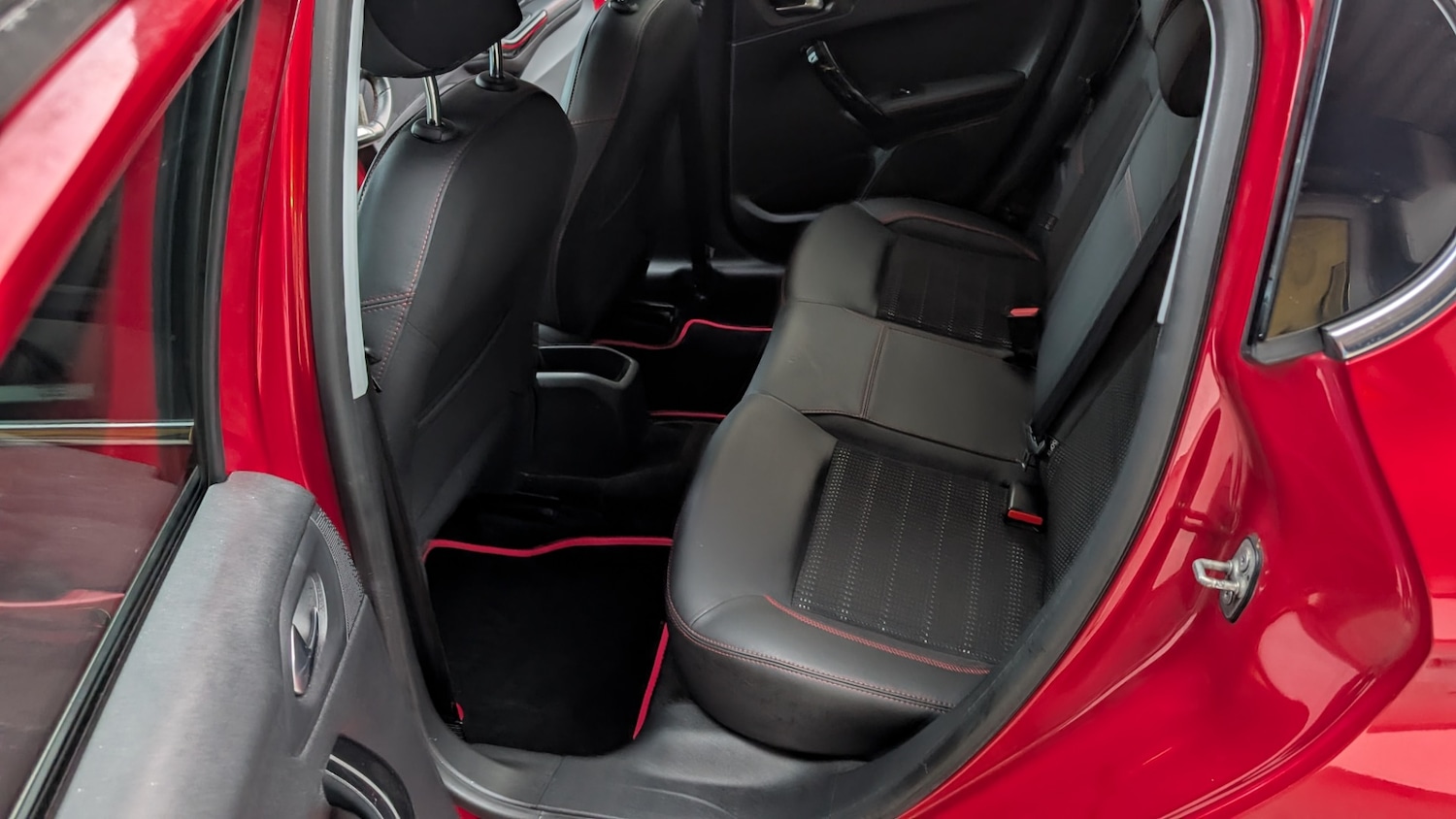 Used Peugeot 208 2018 for sale - 77251440: Photo 19