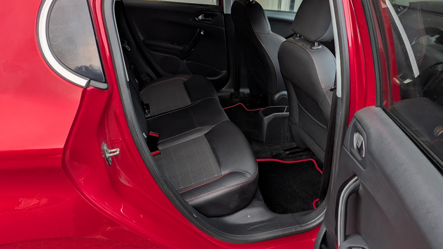 Used Peugeot 208 2018 for sale - 77251440: Photo 20