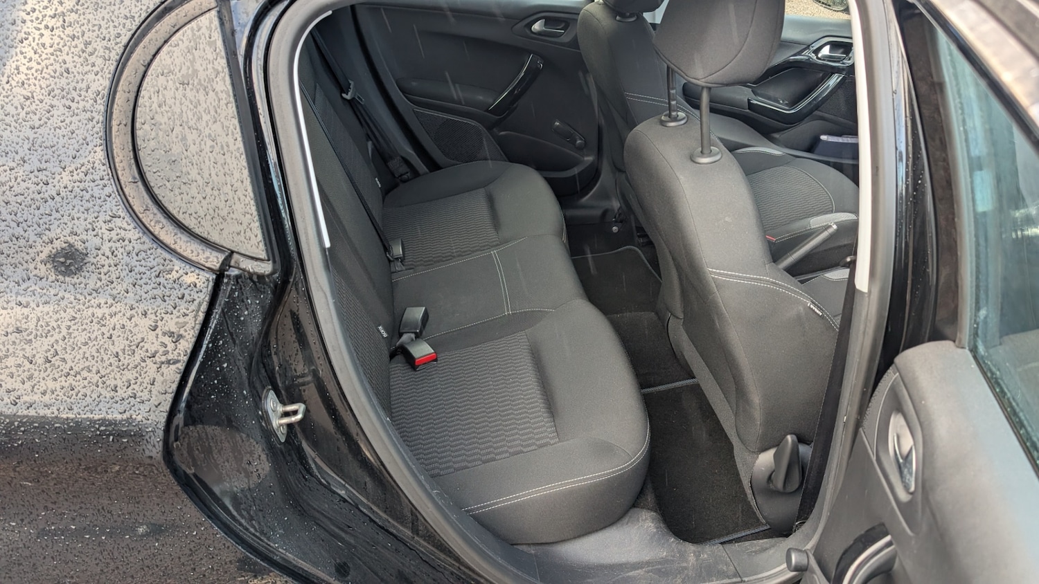 Used Peugeot 208 2016 for sale - 75190298: Photo 14