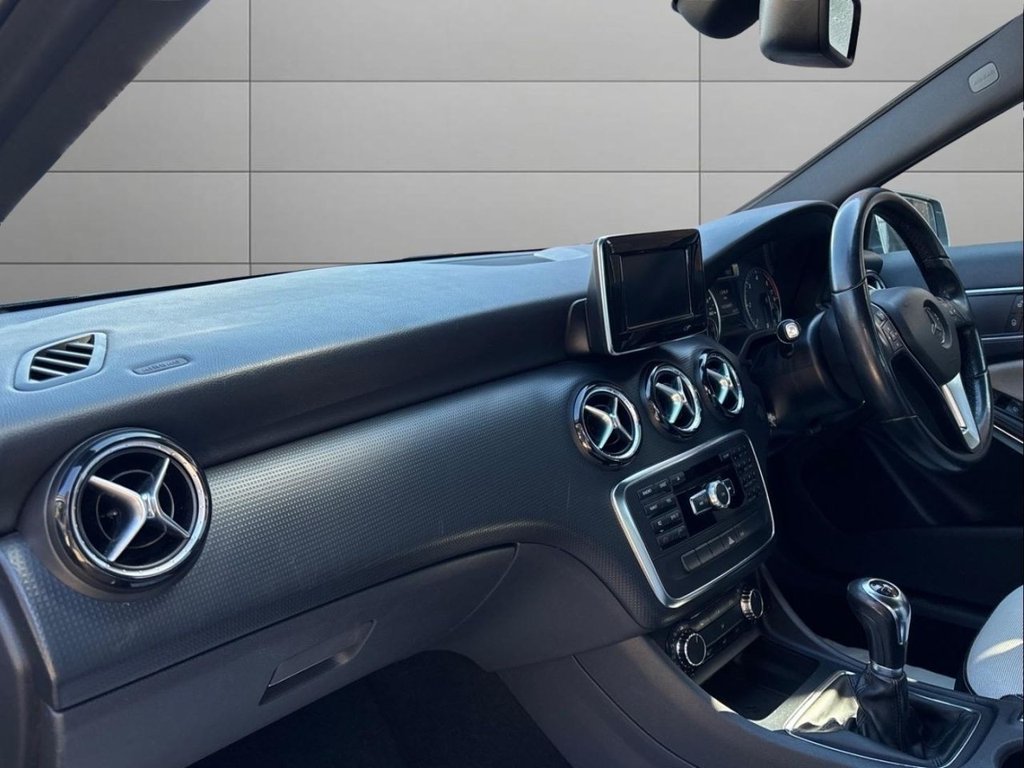 Used Mercedes-Benz A-Class 2013 for sale - 78199896: Photo 18