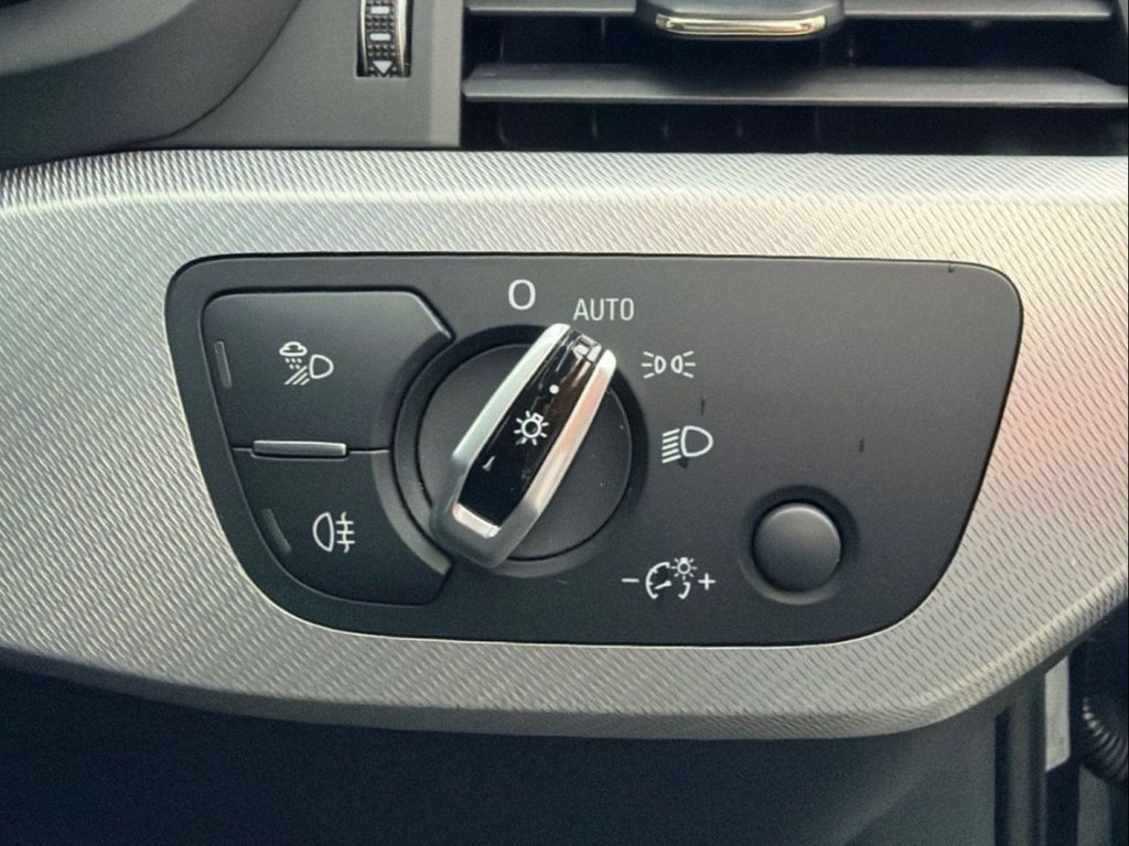 Used Audi A4 2016 for sale - 78200033: Photo 36