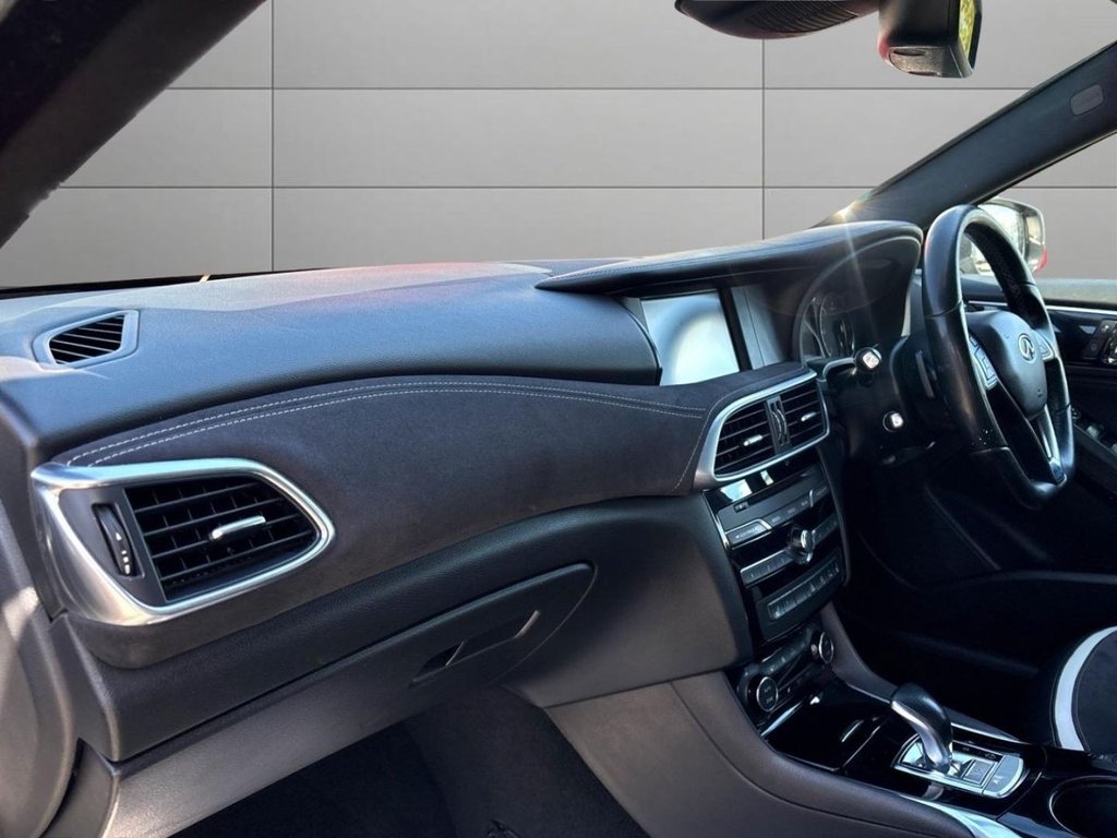 Used Infiniti Q30 2017 for sale - 78200058: Photo 16