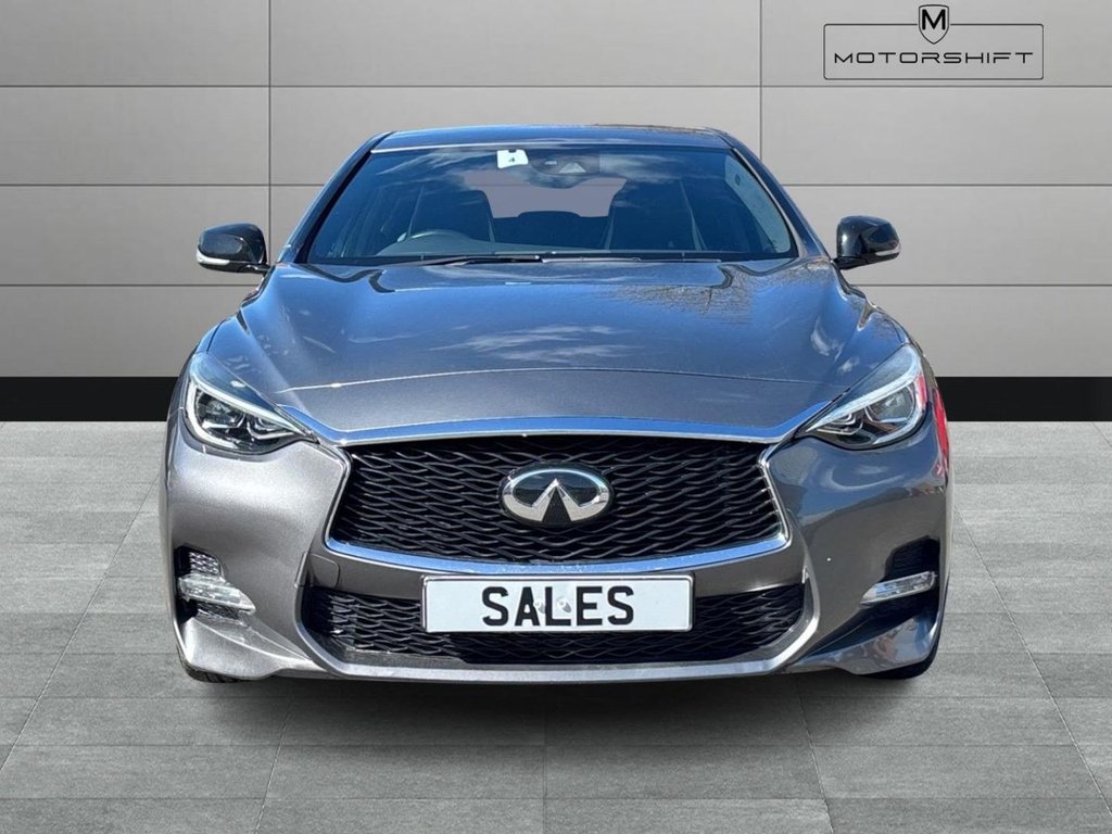 Used Infiniti Q30 2017 for sale - 78200058: Photo 3