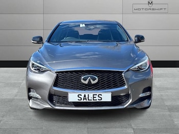 Used Infiniti Q30 2017 for sale - 78200058: Photo