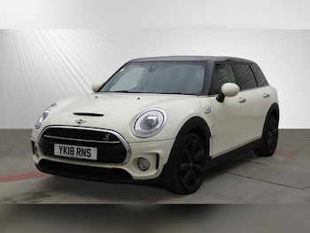 Used MINI Clubman 2018 for sale - 78200343: Photo
