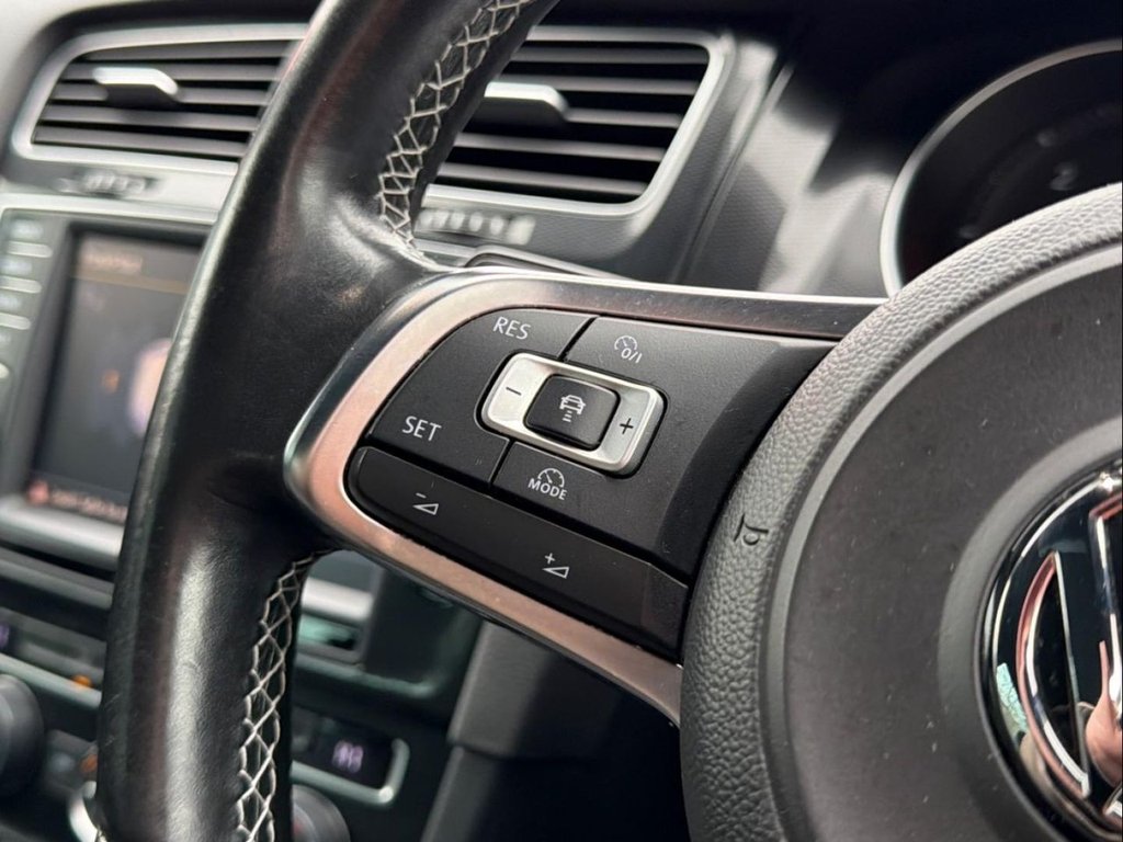 Used Volkswagen Golf 2014 for sale - 78200168: Photo 18