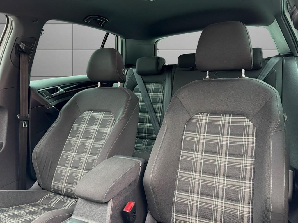 Used Volkswagen Golf 2014 for sale - 78200168: Photo 37