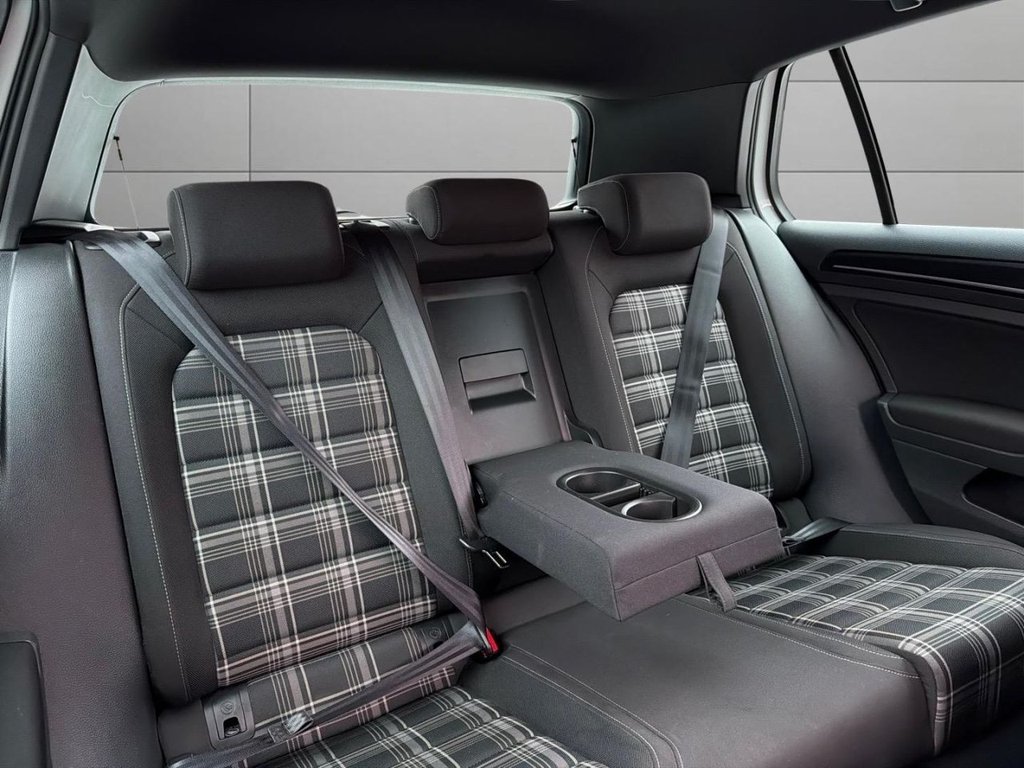 Used Volkswagen Golf 2014 for sale - 78200168: Photo 39