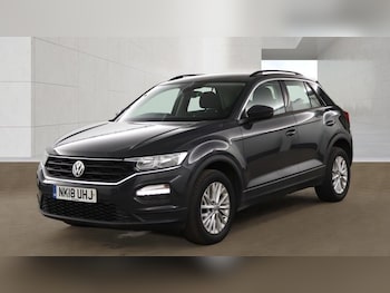 Used Volkswagen T-Roc 2018 for sale - 79196897: Photo
